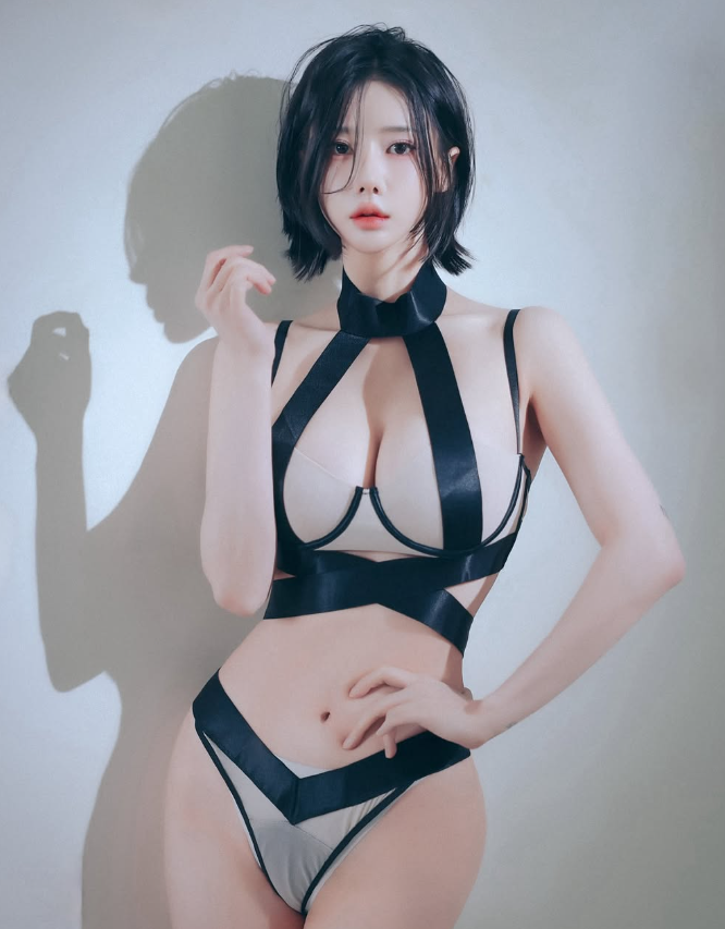 alt="cosplayer korea"