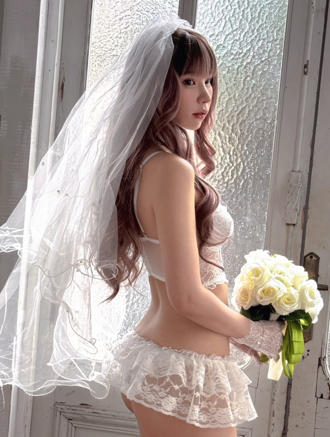 "enako top cosplayer asia"