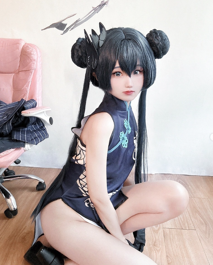 Alt="neneko cute anime cosplayer"