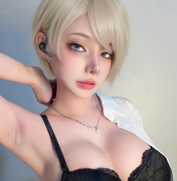 sherry birkin residen evil requiem 2