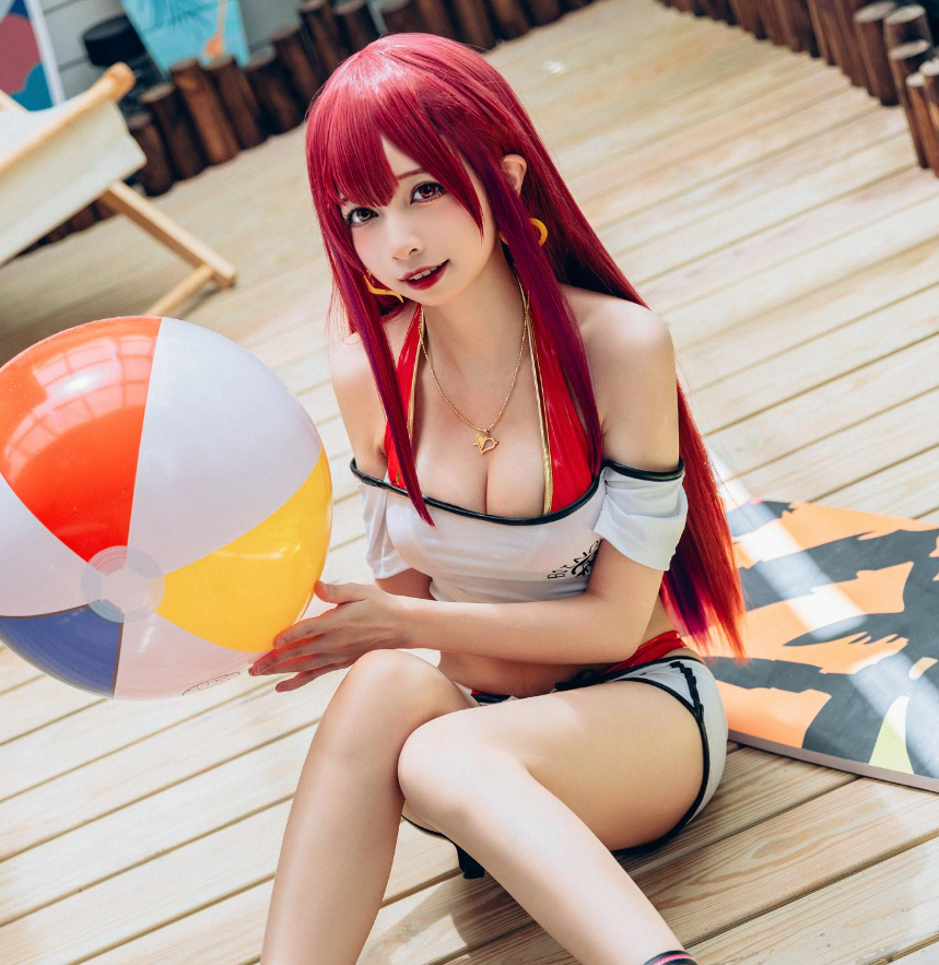 Alt="Cosplayer & Model "