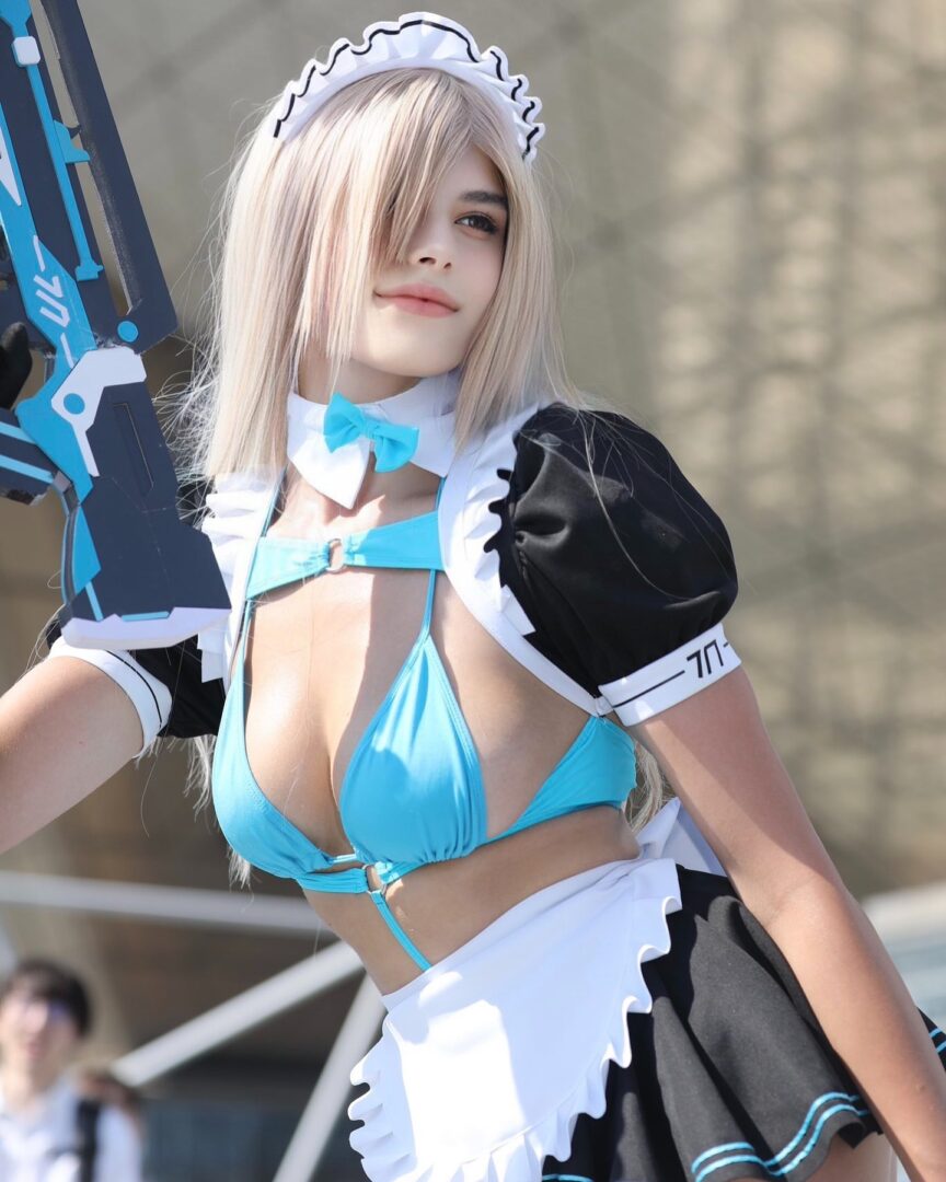 alt="anya chan cosplayer asia"