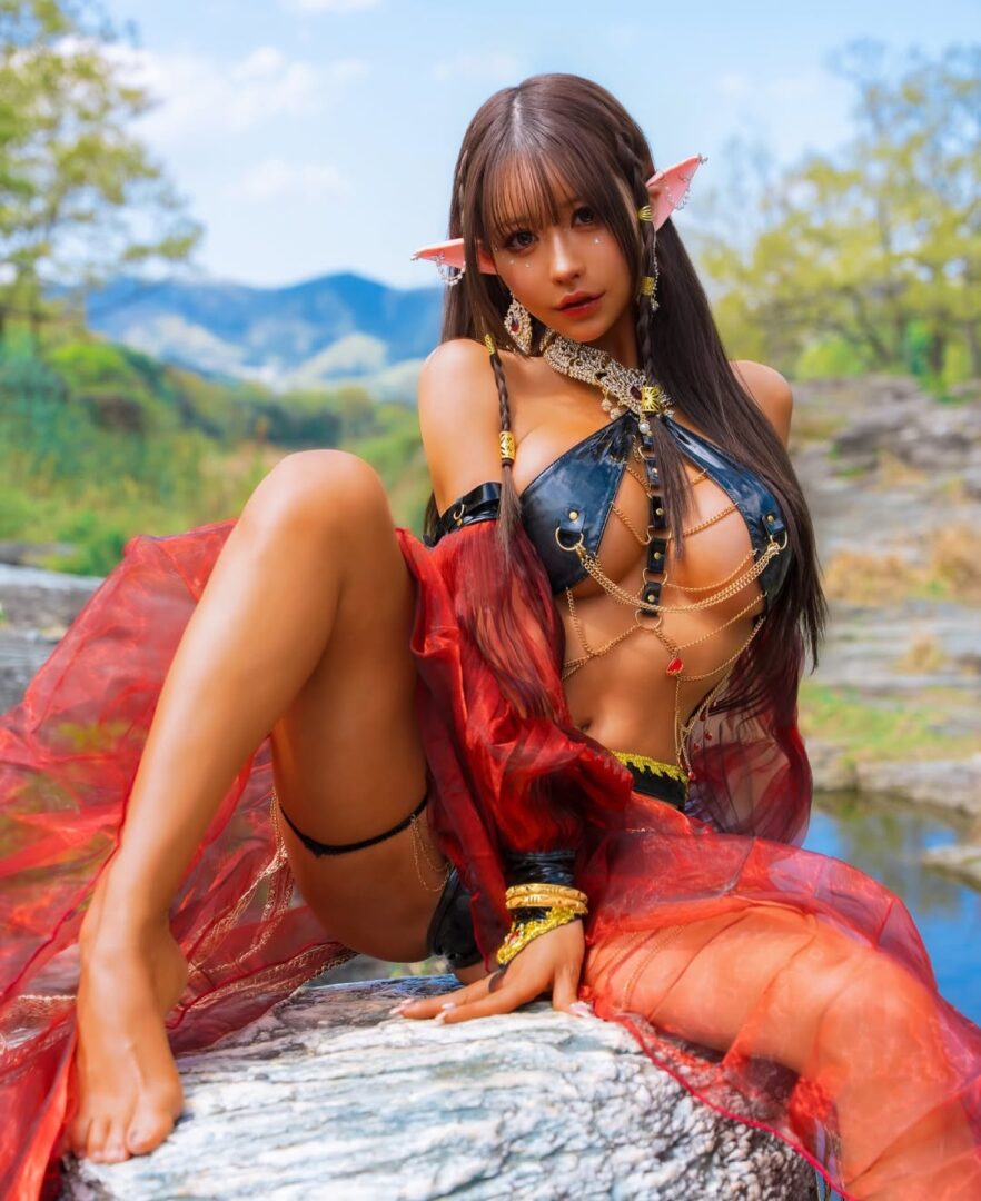 alt="cosplayer japan"