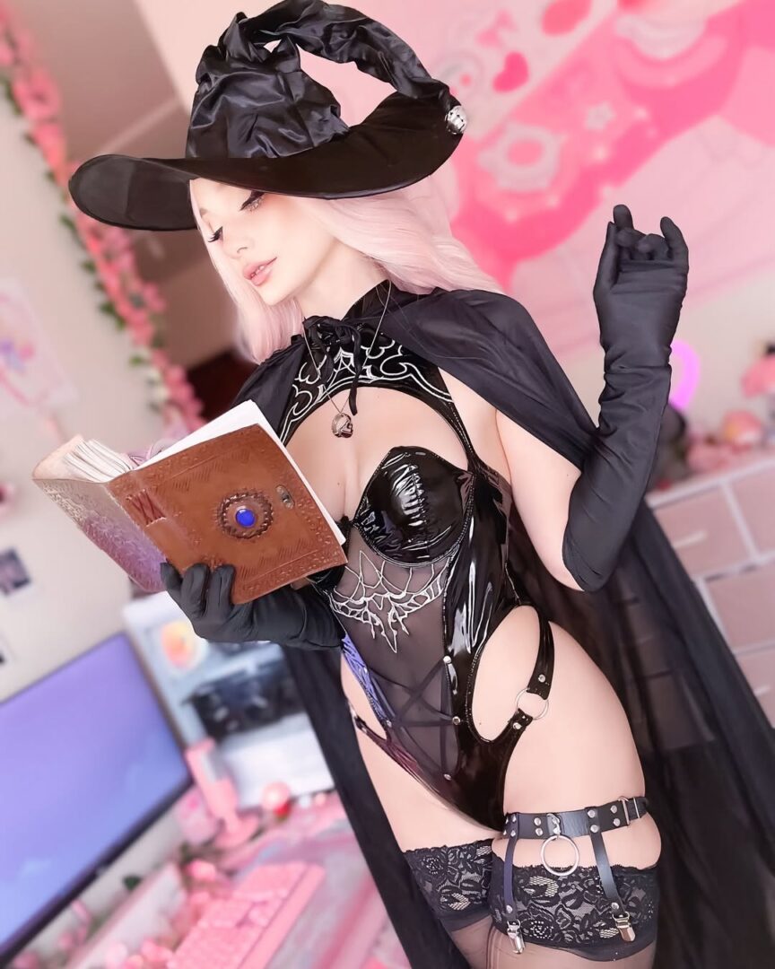 alt="usagi daydream cosplay"