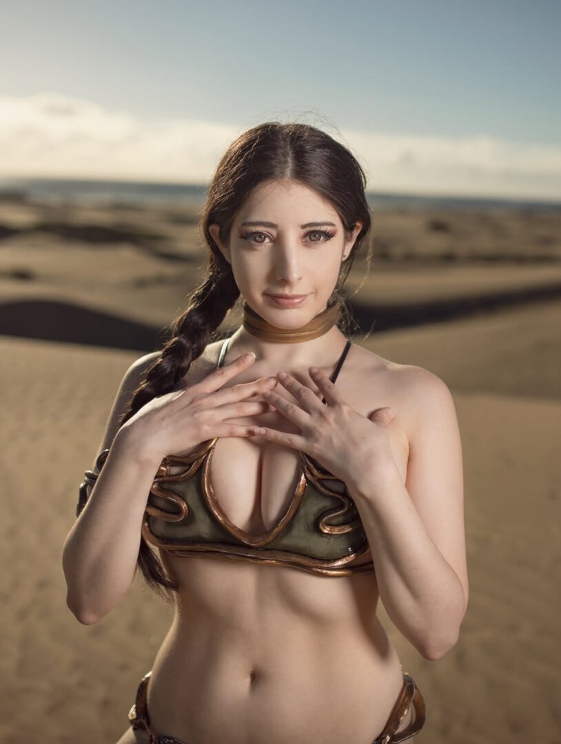 your favourite disney princess is here! which pic is the best ❤️#cosplay #starwars #princessleia (1)